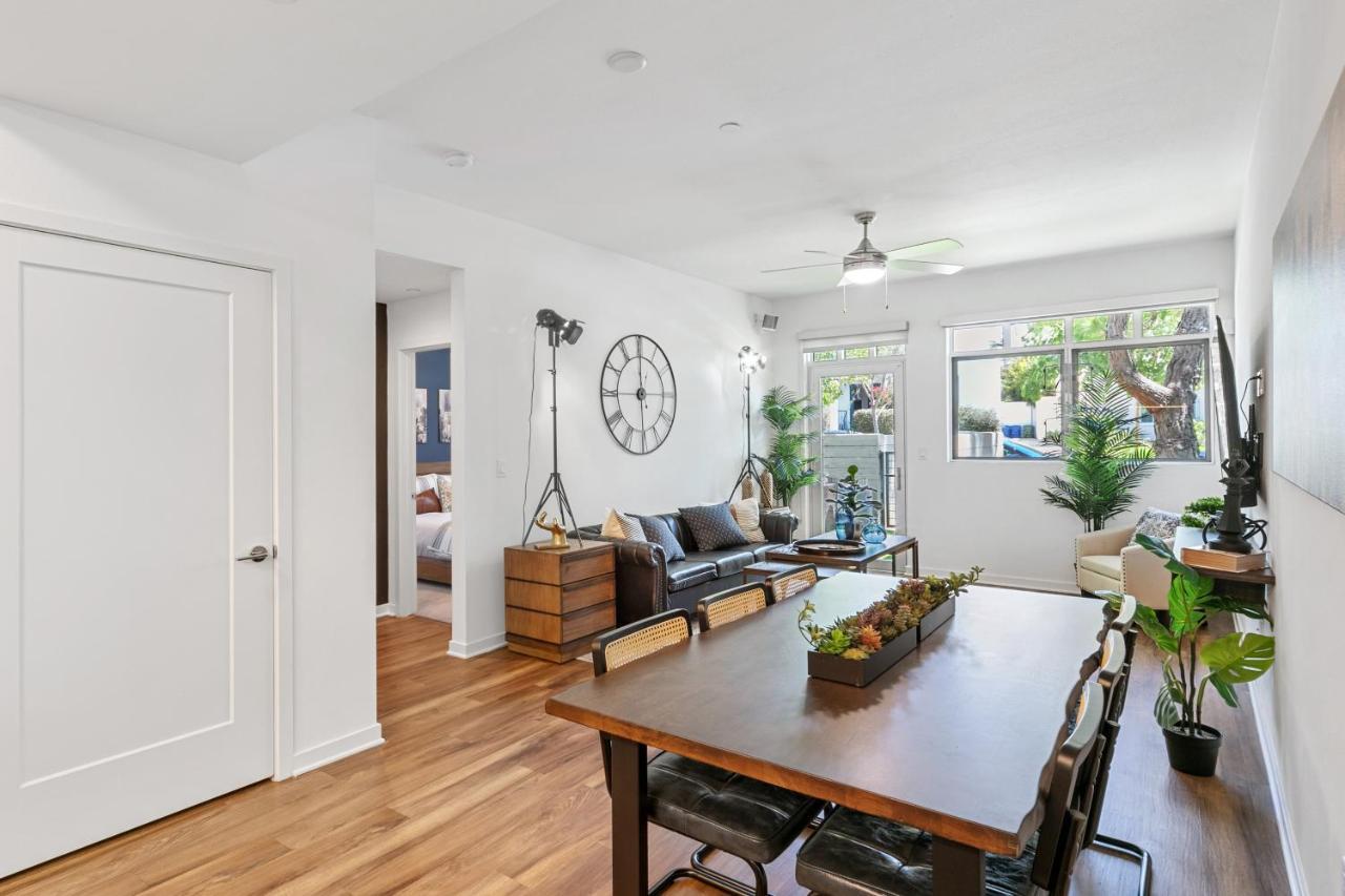 Beverly Grove Chic City Oasis 2 Bedroom Apt With Den 138 Los Angeles Exterior foto